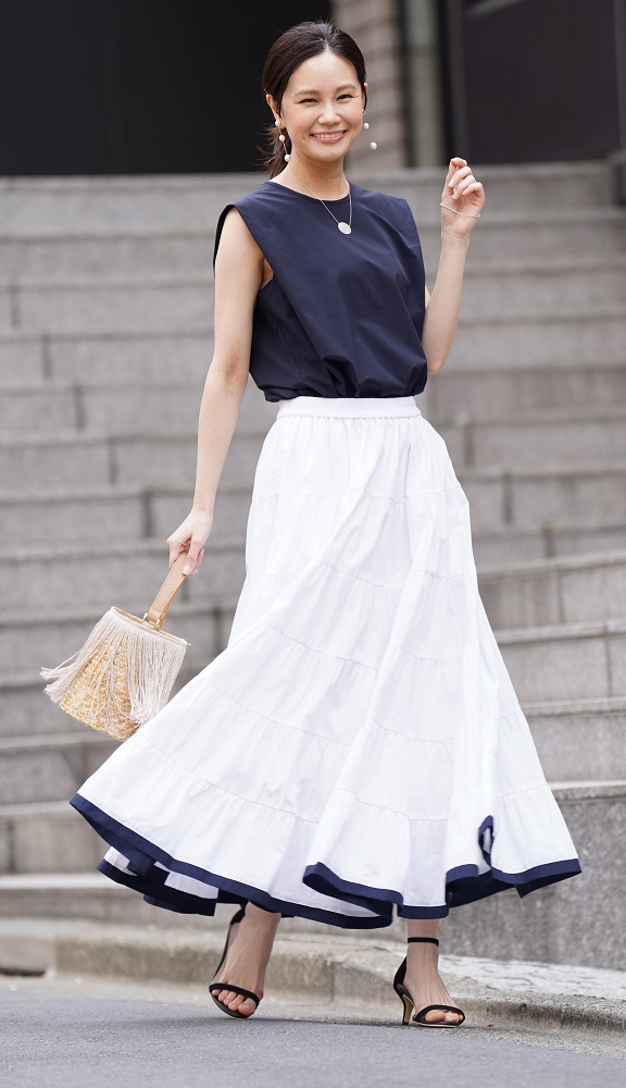 たっぷり広がる優雅なフレアラインが大人好みな“ メイスカート  