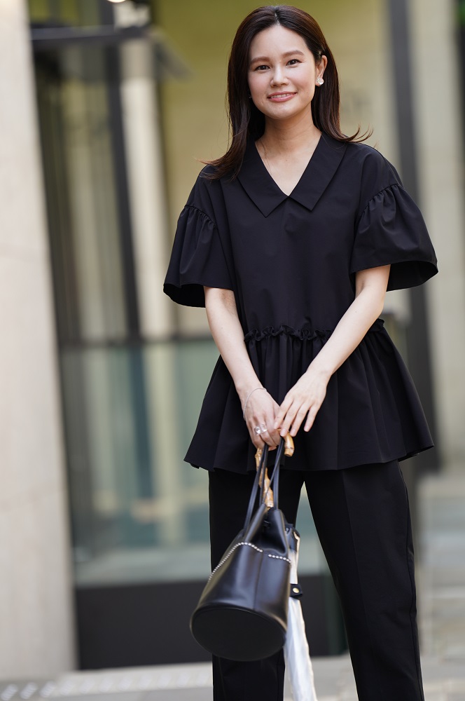 きれいめ感と愛らしさを兼ね備えた”シェリーブラウス” | official_BLOG