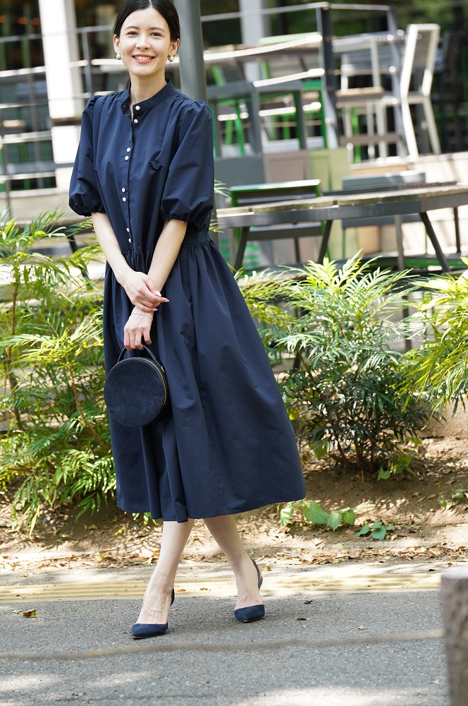 身に纏った瞬間に気分を上げてくれる”キキハーフスリーブドレス  