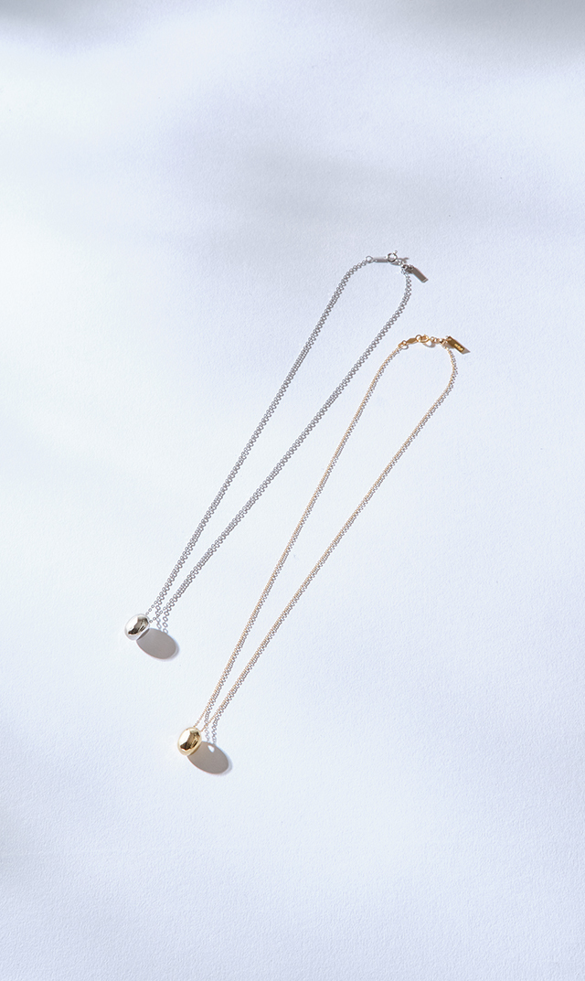 ユーカリプトボールモチーフネックレス金銀２色展開