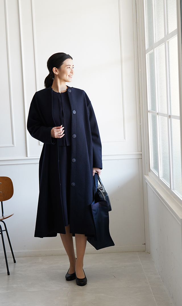 ウール100％ロングコート紺