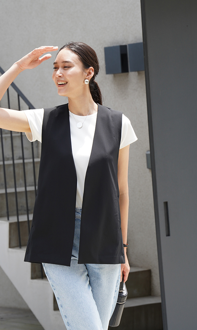 撥水・UV カット・360°ストレッチ素材ジレ黒