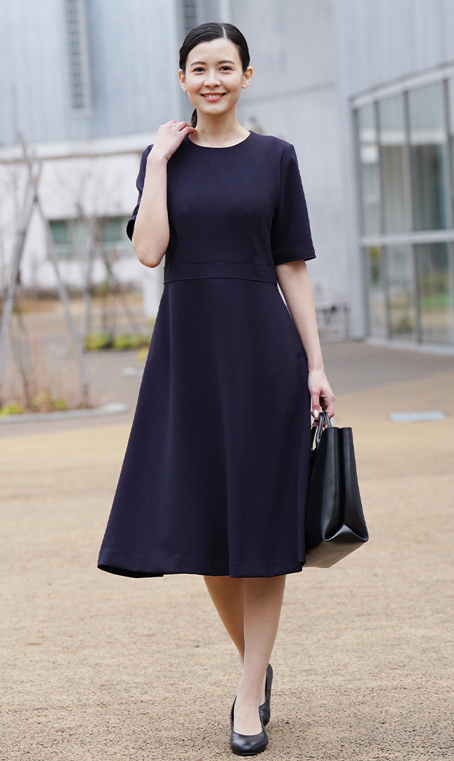 お受験ウエストマークワンピース濃紺