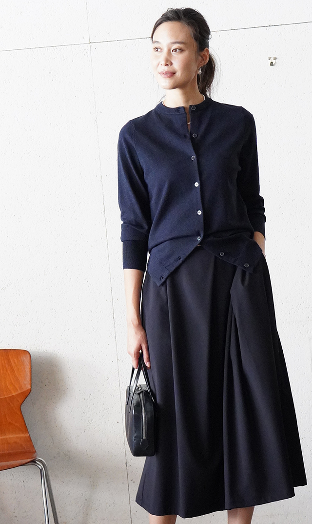 ネイビー×ネイビー